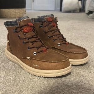 Hey Dude Brown Tan Boots Moc-Toe Casual